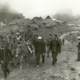 ประมวลภาพพระราชกรณียกิจ พระบาทสมเด็จพระบรมชนกาธิเบศร มหาภูมิ ... Image 46